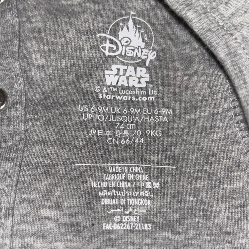 Disney Baby Gray Onesie with Colorful Accents Baby Yoda Adorable 6/9 months - Picture 5 of 9